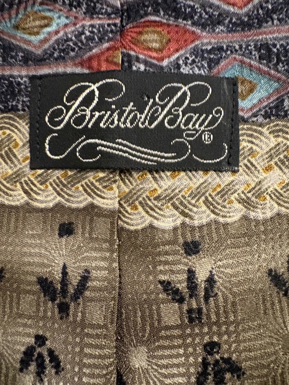 Vintage Bristol Bay Men's Neck Tie Aztec Geometric Earth Tones 3.75"